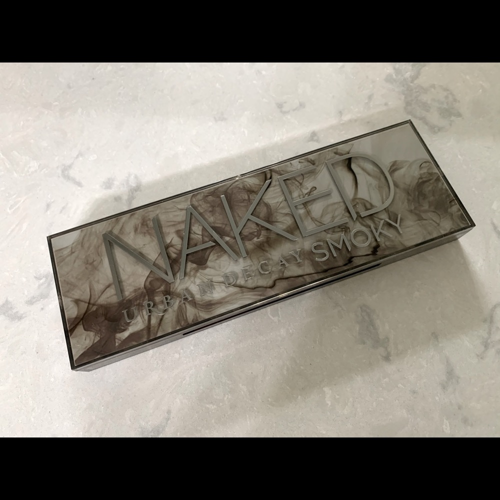 Urban Decay Smoky Pallete